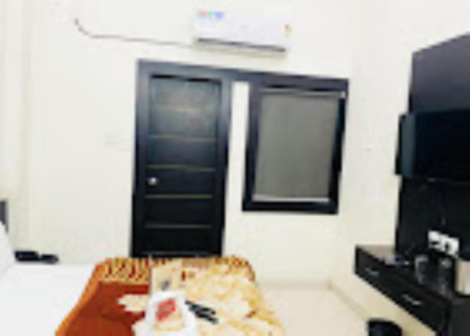 Hotel Mahabir Inn 马图拉 外观 照片