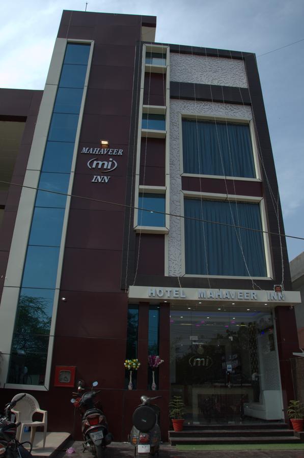 Hotel Mahabir Inn 马图拉 外观 照片