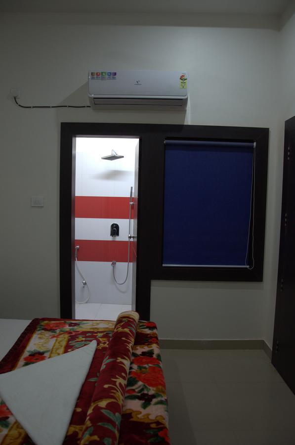 Hotel Mahabir Inn 马图拉 外观 照片